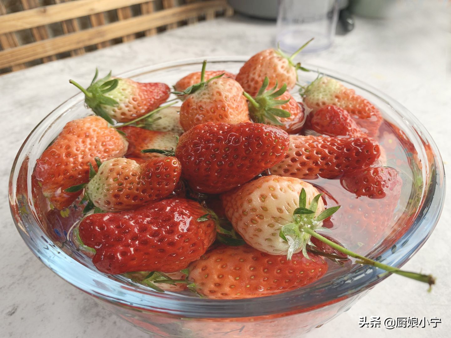 自制草莓酱怎么才能保存长久,熬好的草莓酱可以冷冻保存吗