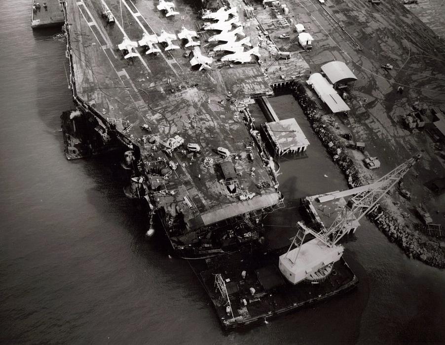 美军航母损管,神级损伤是什么造成的