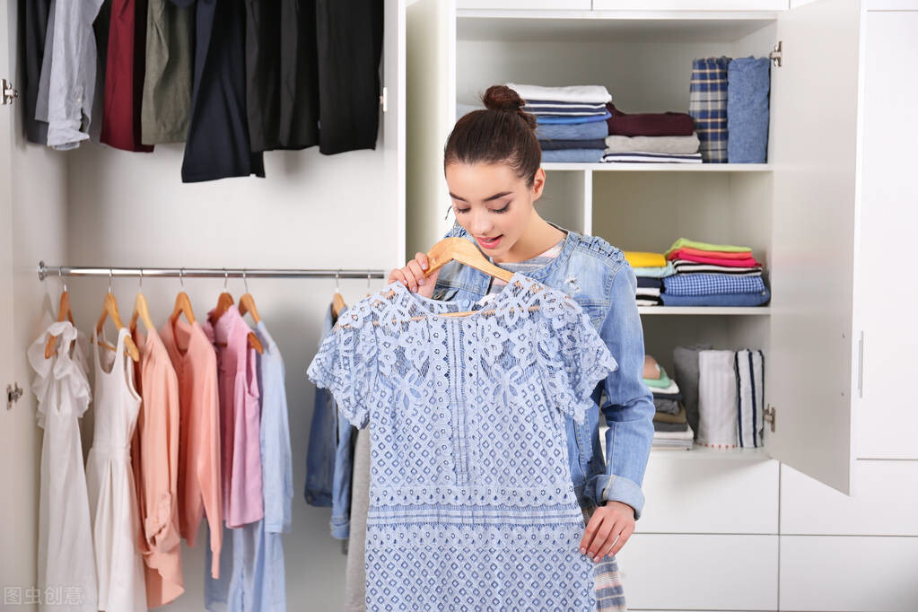 衣柜容易发霉怎么办？超氧（臭氧）除霉菌保护衣物免受侵害