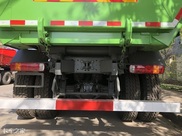 新豪沃渣土车起顶操作步骤,豪沃重汽渣土车功能讲解