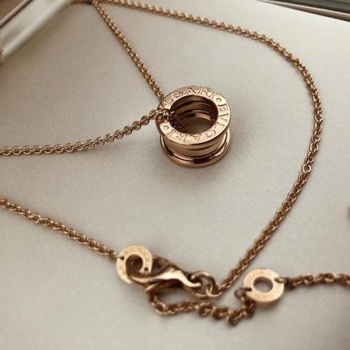 宝格丽巴洛克高级珠宝系列,宝格丽珠宝首饰风格解析蓝色系列