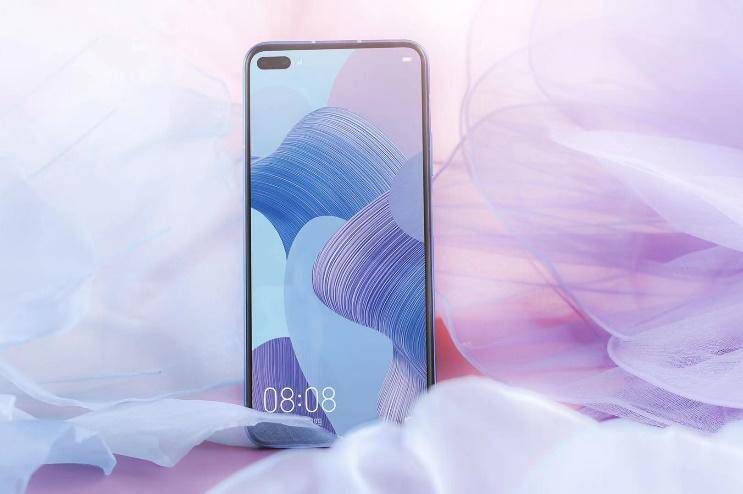 华为nova12ultra芯片和麒麟990,华为nova6麒麟9905g版好用吗