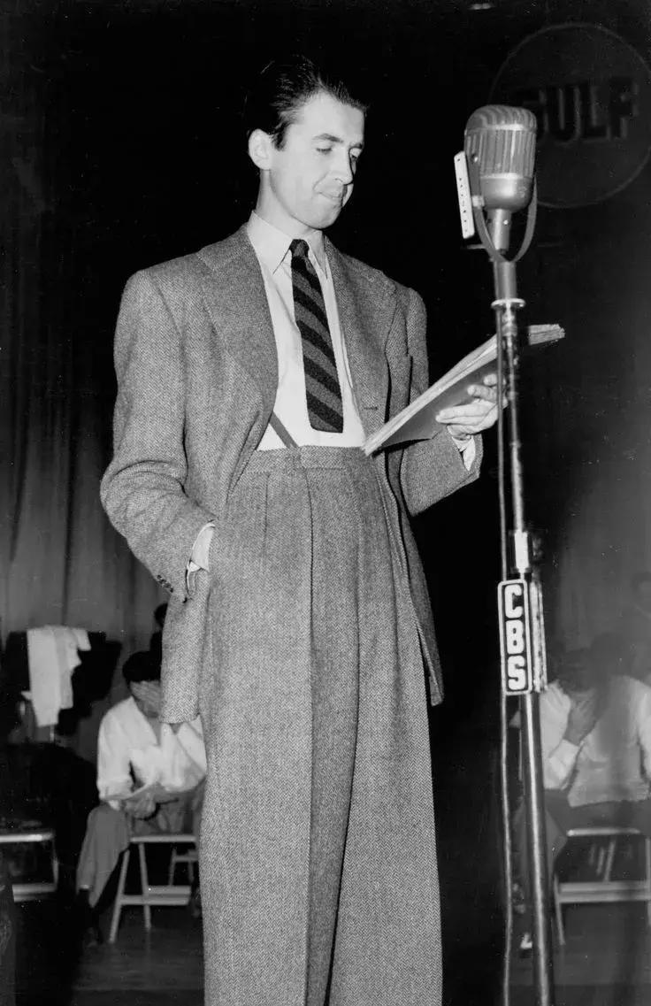 一条可以拯救整个衣橱的裤子,衣橱必备基础款裤子