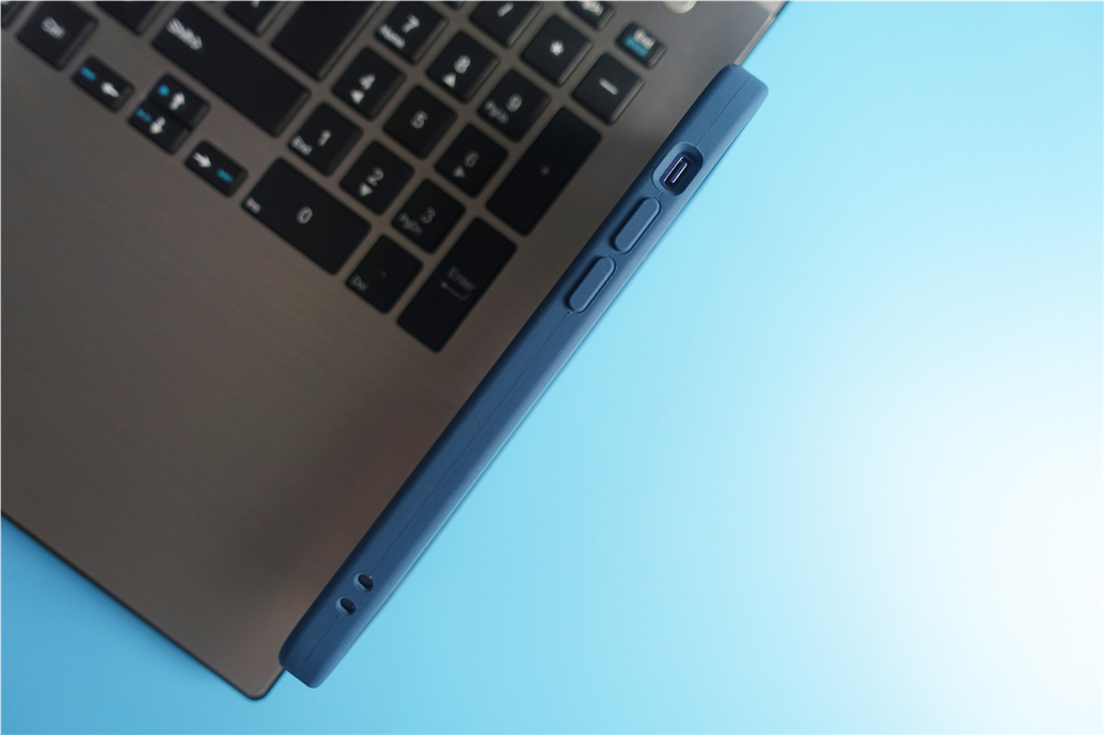 这手机壳太有安全感了,这手机壳一看就防摔