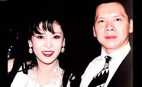 比豪门上位更励志，女星张玉珊从“大佬的女人”逆袭成豪门