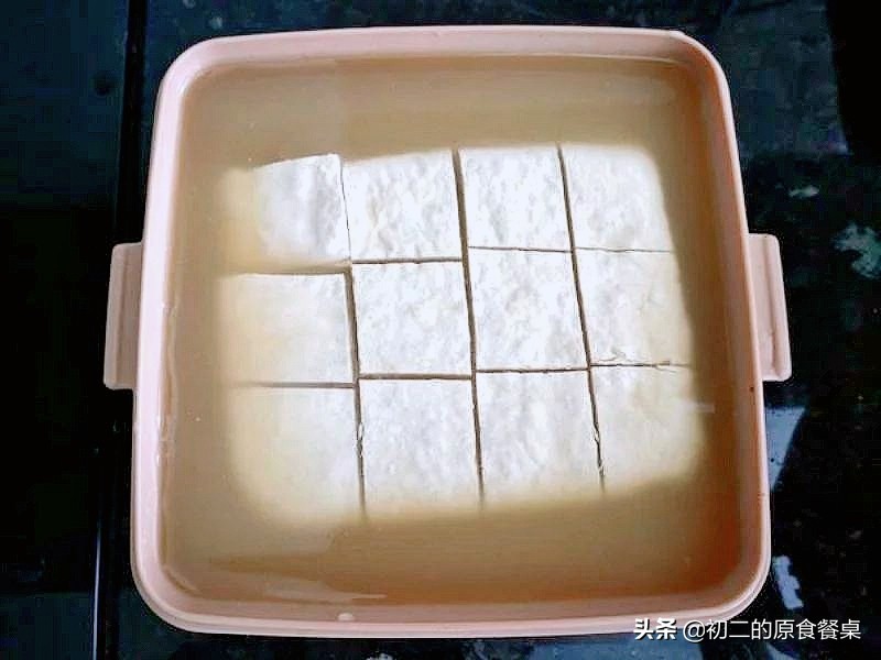 湖南臭豆腐卤水与绍兴臭豆腐卤水,用家里的材料自制臭豆腐