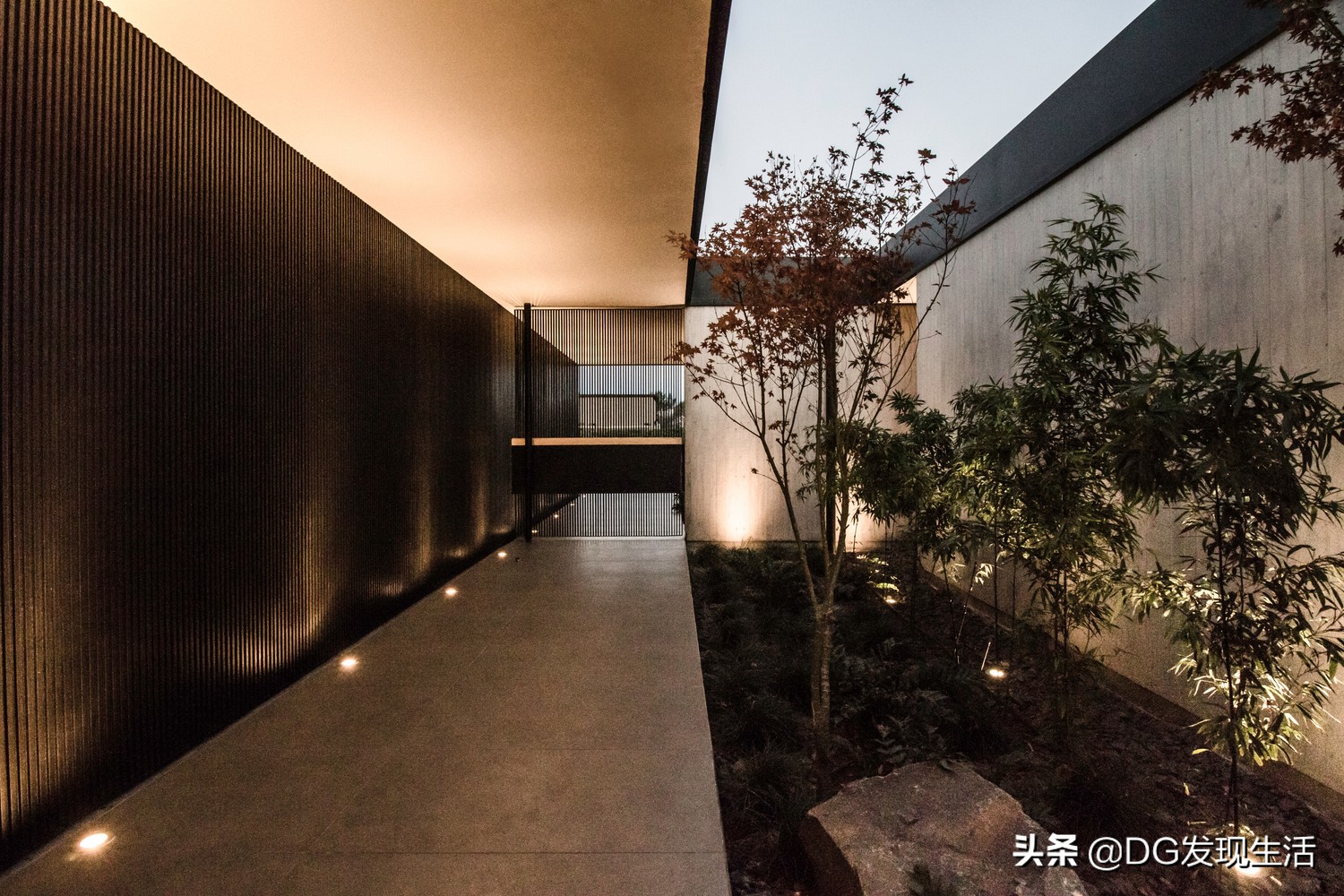 230平米4室2厅现代轻奢装修,105平现代简约之家