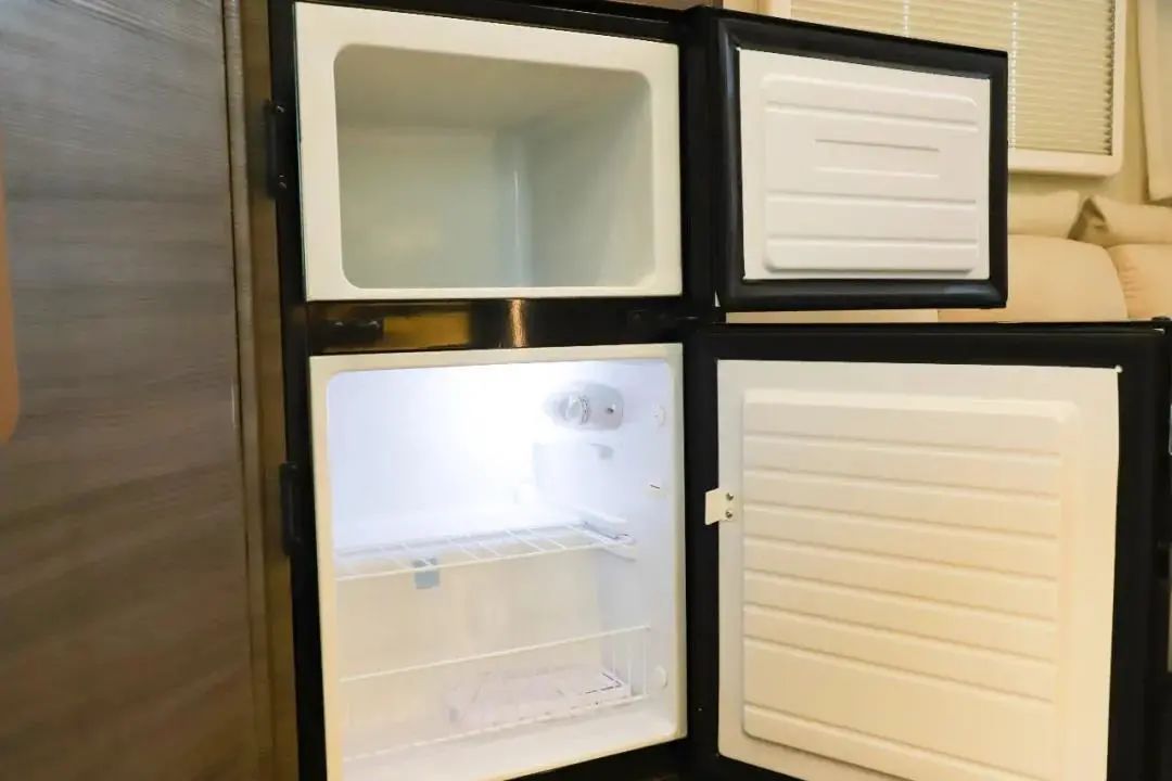 宇通c533旗舰版租赁价,宇通c533旗舰版双拓展成交价