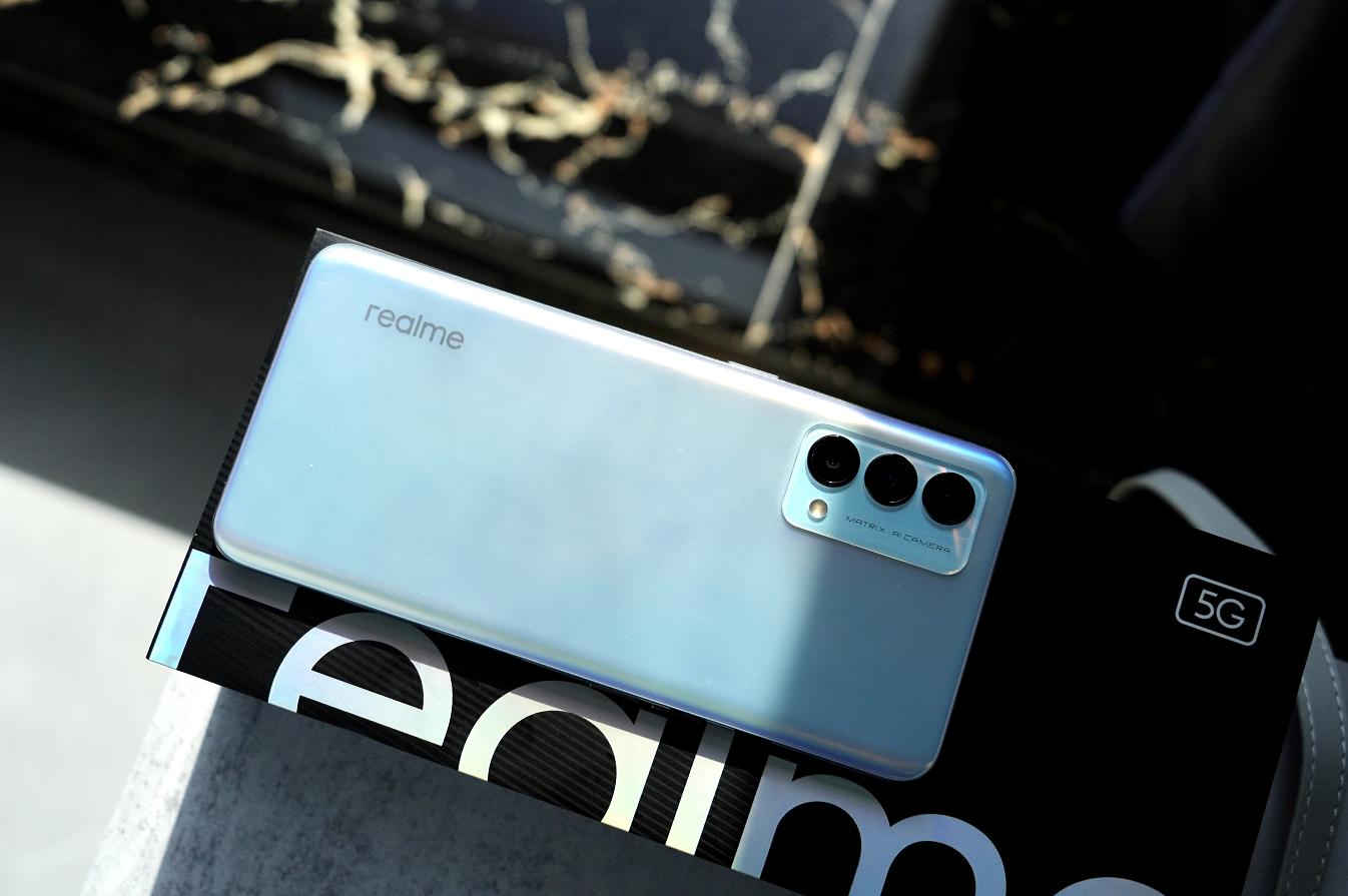 realme真我gt大师版对比,realmegt大师探索版手机的优缺点