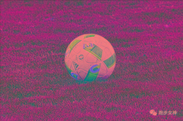 国足30米冲刺速度,国足12分钟跑3000米