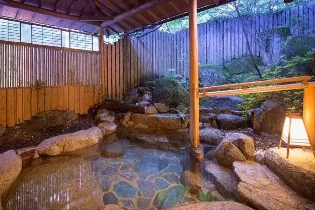 福冈有什么温泉,日本福冈附近温泉胜地