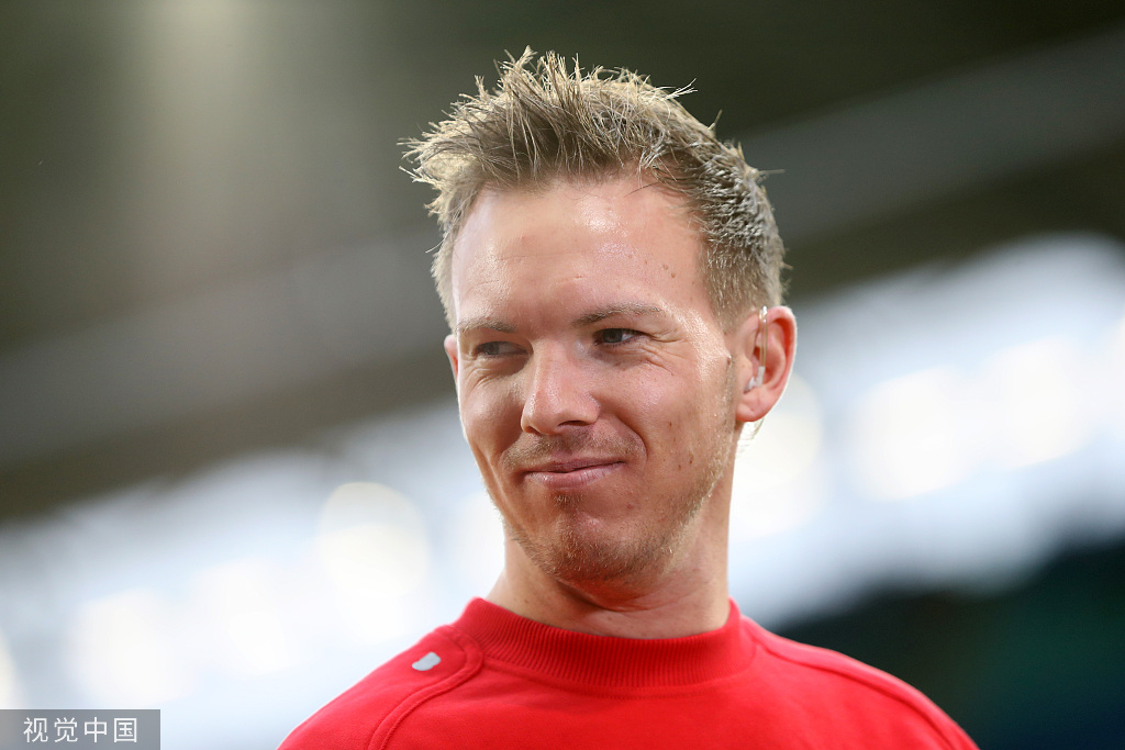 拜仁时隔四年战胜门兴,拜仁0比5惨败门兴阵容