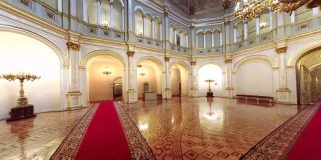 世界著名宫殿是哪几个,世界十大宫殿建筑排名