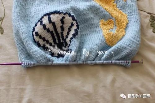 毛衣直接剪断后锁边方法,织毛衣中间出错了