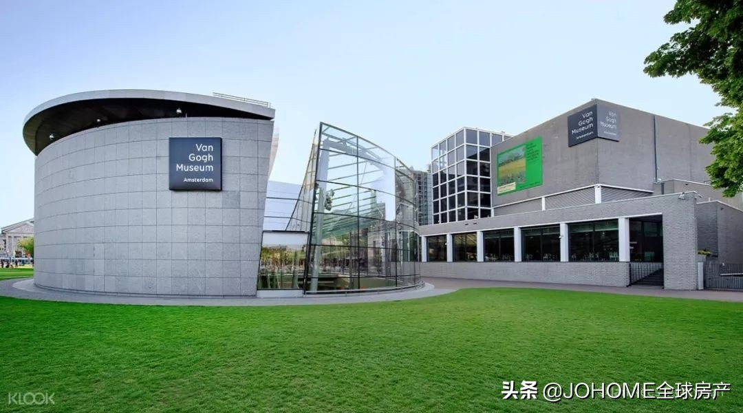 去了荷兰，168的我感觉自己像个霍比特人