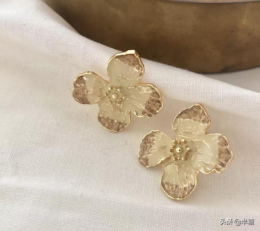 项链耳环戒指轻奢小众高级感正品,首饰小众项链耳环戒指