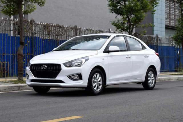 瑞纳1.4排量手动挡够用么,现代瑞纳1.4用的是什么发动机