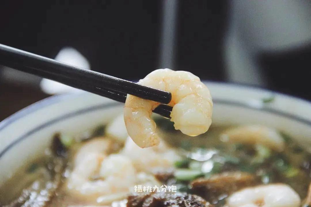 王宝强吃面道士下山,道士下山吃面图片