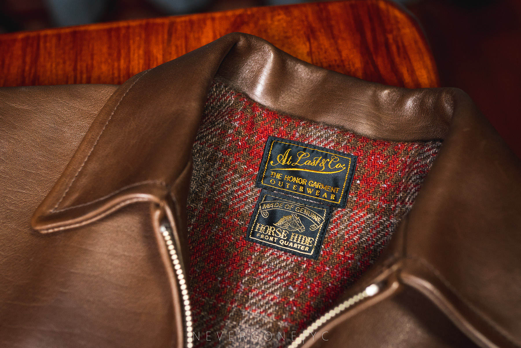 卖2万却不想让人买到的皮衣：AtLastCoLot.670马皮皮衣