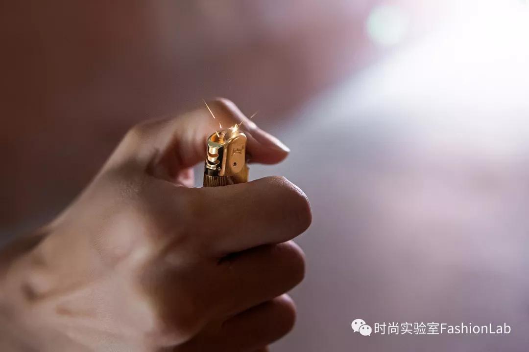 打火机被顺走,打火机被顺走原视频