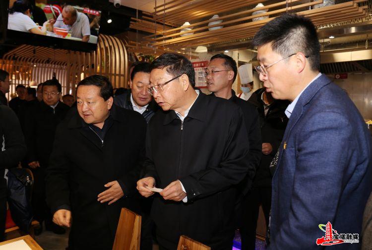 号外号外|市长邀来袁家村“掌门”打卡二道街