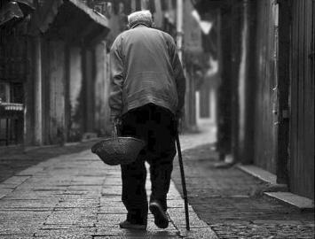 老公听酒干倘卖无感动哭了,酒干倘卖无讲述了一个父亲的心酸