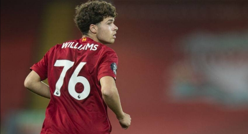 足球捉妖记曼城,利物浦威廉斯后卫