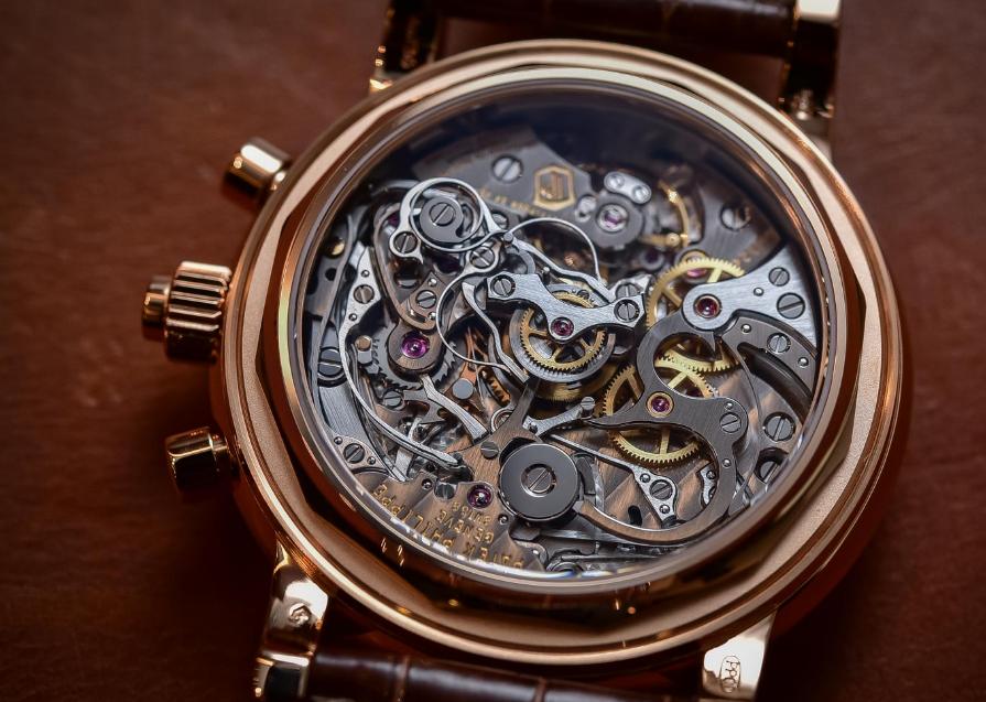 百达翡丽5204R分秒计时万年历