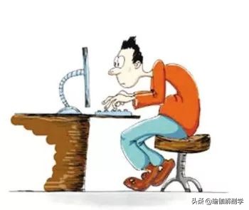 久坐腰痛的缓解方法瑜伽体式,床上瑜伽减肥动作改善腰痛