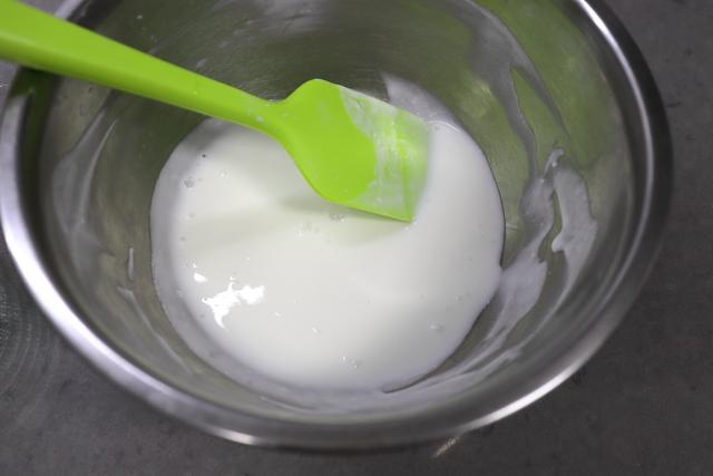 酸奶蛋糕蛋白怎么打发,酸奶别直接喝加四个鸡蛋搅一搅