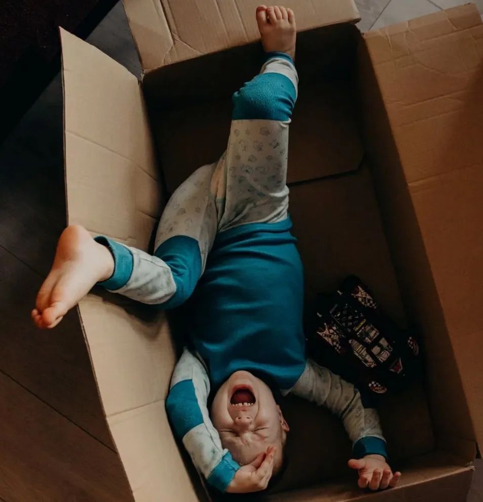 孩子总是哭闹发脾气怎么引导,孩子总爱发脾气哭如何正确引导