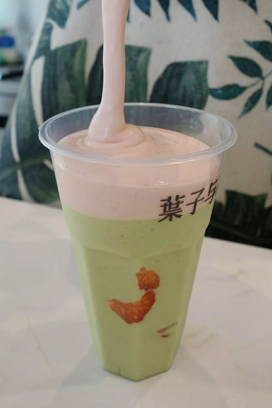 温度猛降15℃？！有这8款当红限定饮品，降温不存在的！