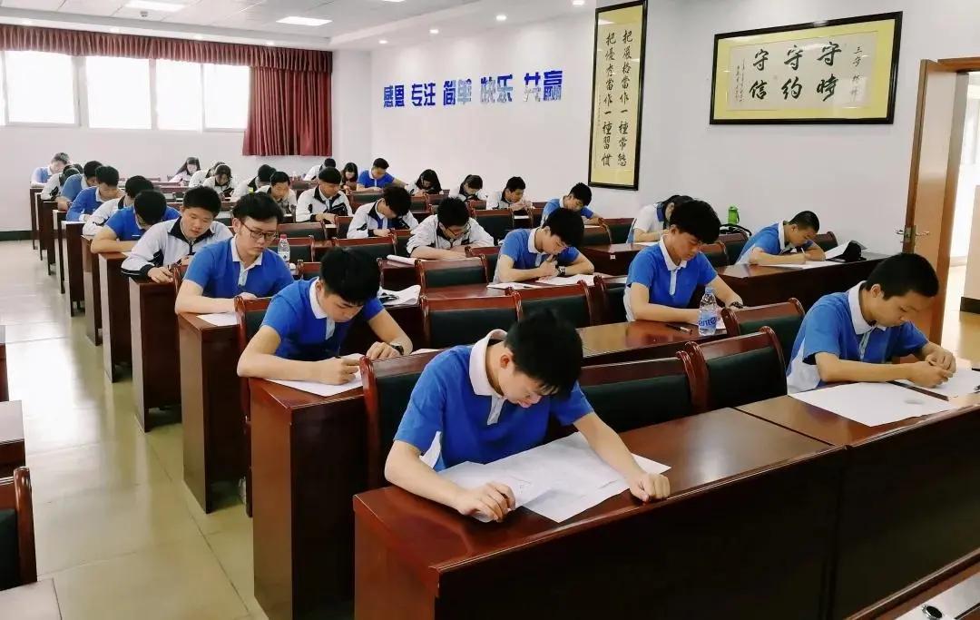 “师生同考”又何妨？奋达老师的实力超乎想象