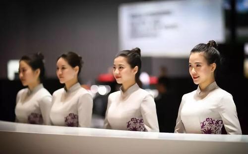 女生做酒店前台名声不好，为何还是那么多女生愿意做，理由很现实