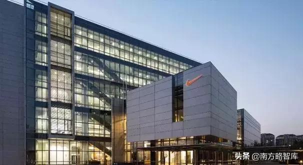 从负债累累到几十亿市值,nike盈利球鞋