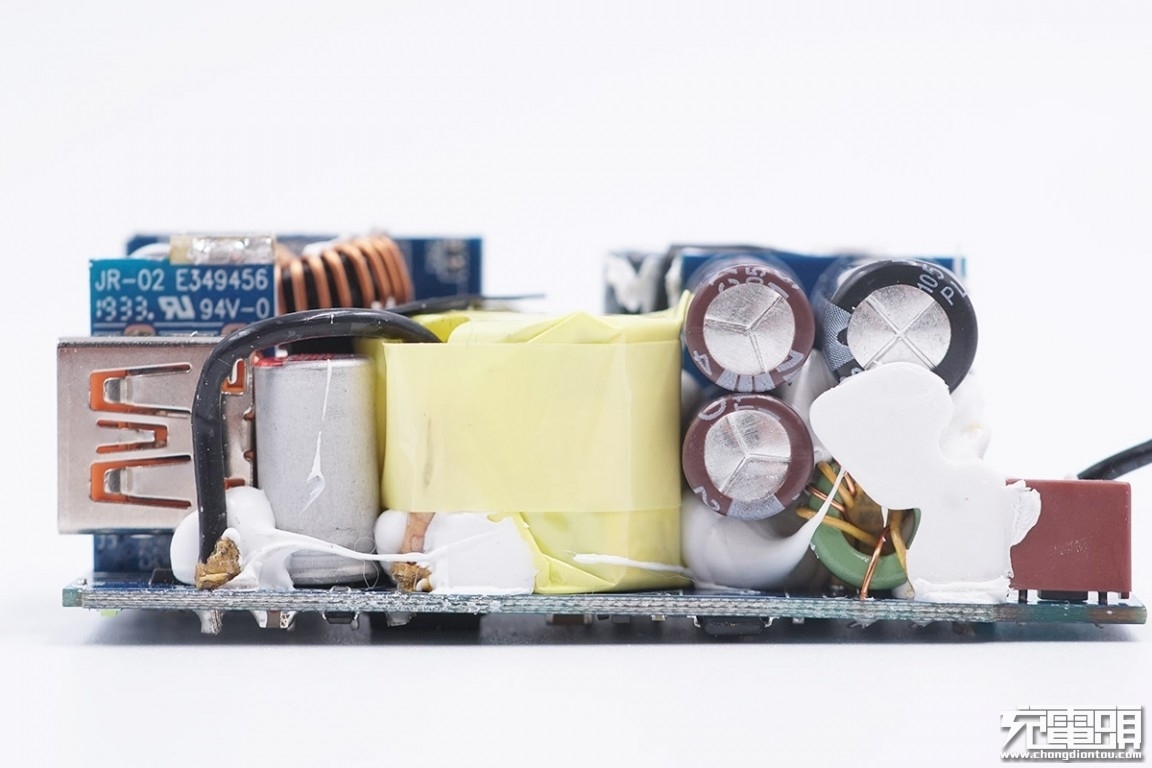 氮化镓快充第一梯队,氮化镓快充30000