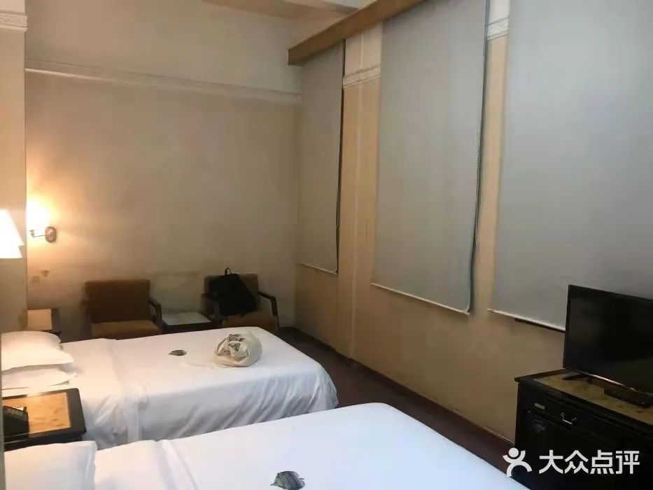 84岁的爱群大酒店：成为网红打卡地，房价却堪比7天酒店