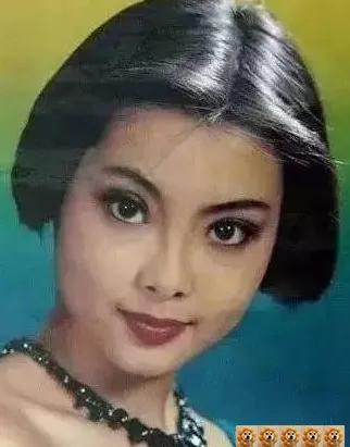 八九十年代的女明星挂历，复古又雷人，都是青春的记忆，好怀念啊