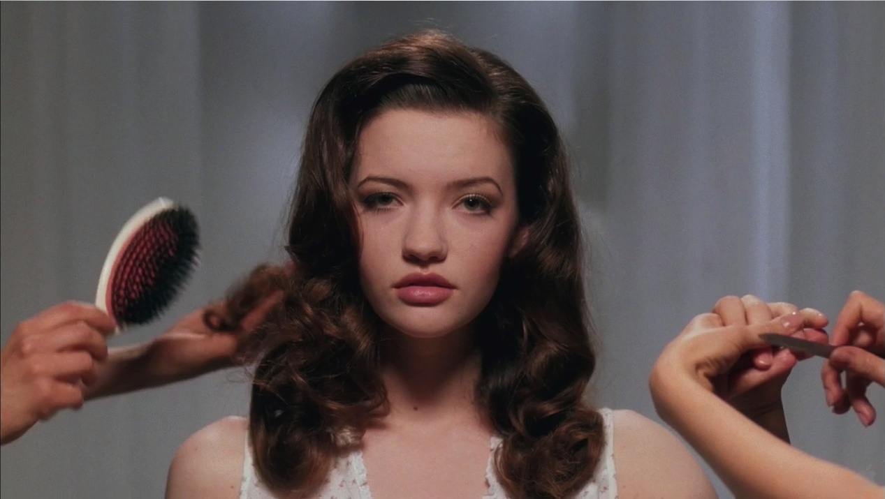 和特斯拉总裁离过两次婚，好莱坞最性感的物理博士