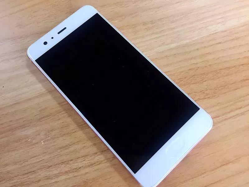 手机很脏怎么去除,手机很脏用什么擦比较干净