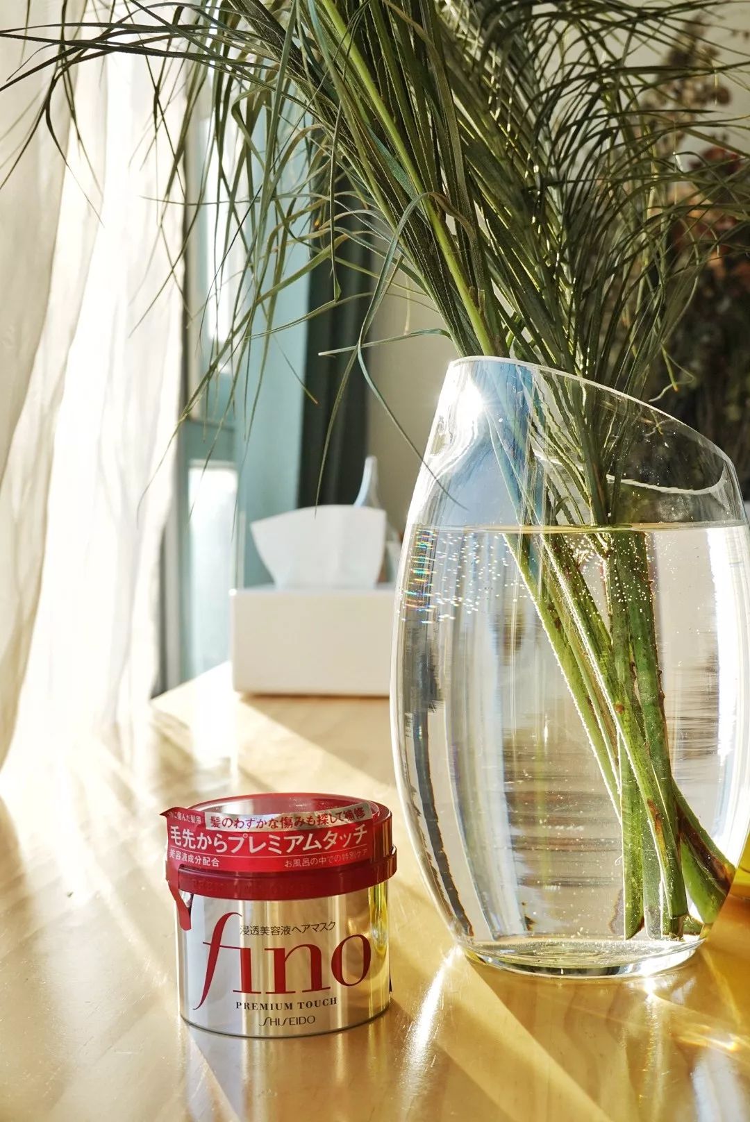 朋友圈精致生活却一地鸡毛,精致朋友圈背后的真实故事