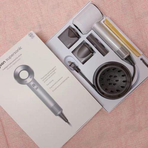 戴森负离子吹风机20亿,3000w强力吹风机戴森