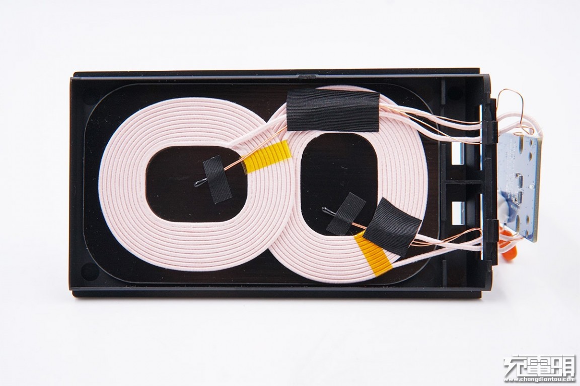 小米升降式无线充和80w无线充对比,小米20瓦无线充拆解