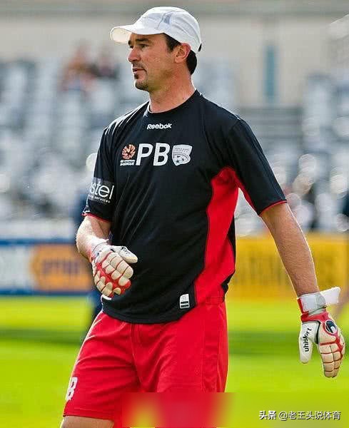 中国足坛十大外籍球星,现役世界十大足球门将