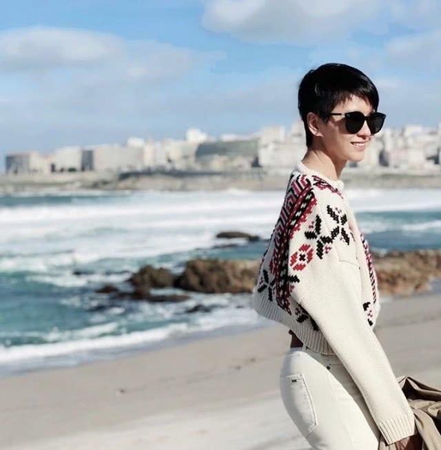 香港女星经典的照片,90年代香港女演员惊艳写真集