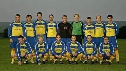 17岁为曼联出战4场造三球惊艳英超,29岁瓦尔迪曼城帽子戏法