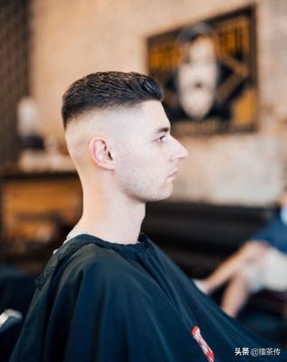 今年流行的平头发型男士,寸头发型脸大男2020流行发型
