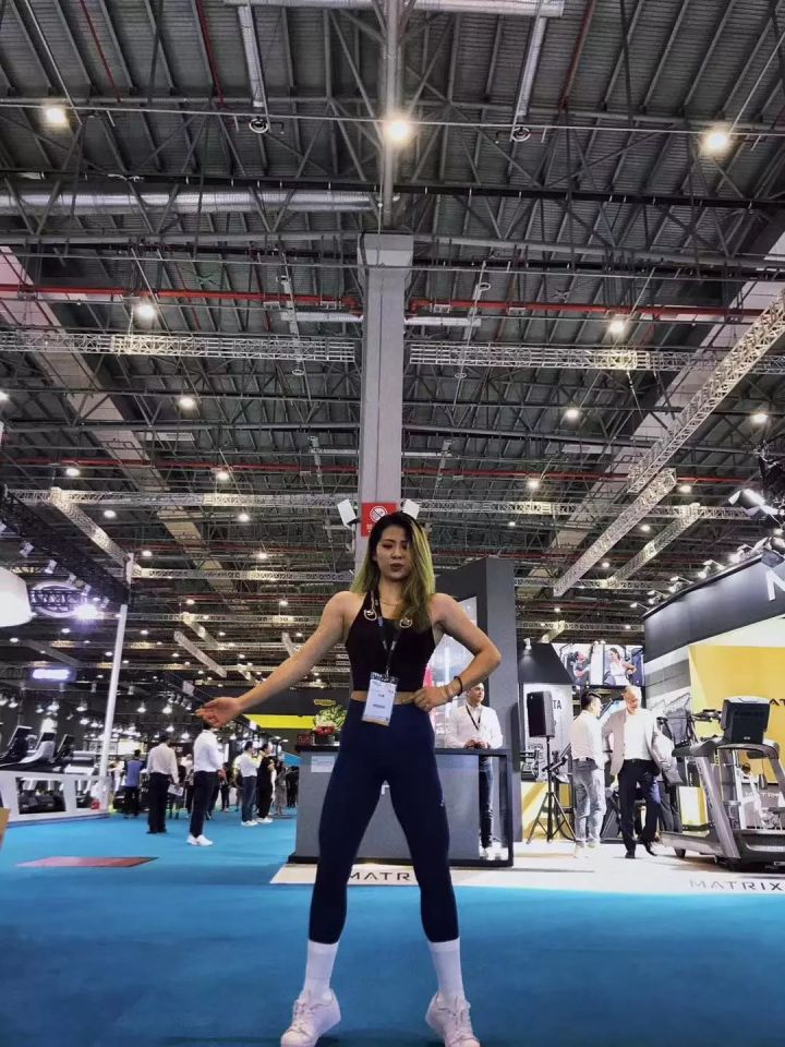 体育女神95后,95后健身美女