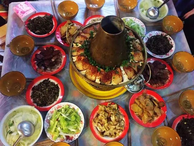 阿坝州红叶之旅,什么时候去阿坝州看秋景最佳