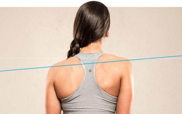 高低肩体态不正怎么办,高低肩感觉不舒服怎么办